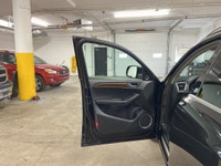 ?? 2012 Audi Q5 3.2L Premium - V6 Power, Pano Roof & B&O Sound! Experience the perfect blend of Audi... (image 9)