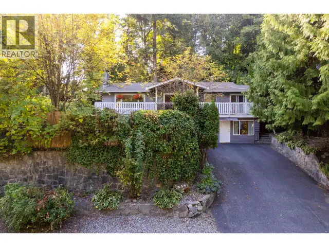 1835 ARBORLYNN DRIVE North Vancouver, British Columbia in Houses for Sale in North Shore - Image 4