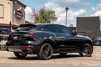 ENJOY SIX MONTHS NO PAYMENTS! GTS TROFEO V8 590 HP NAVI COOLED SEATS CARBON FIBER PKG SOFT CLOSE MA... (image 9)