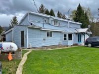 INTRIGUING HOME ON LARGE LOT..! Kamloops British Columbia Preview