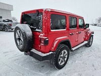 Unleash legendary off-road capability and open-air freedom with this rugged 2021 Jeep Wrangler Unlim... (image 4)