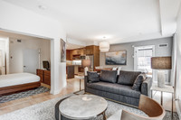 Short-Term Furnished Suites at Minto Yorkville Experience refined, flexible living in the heart of T... (image 3)