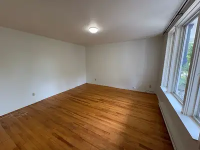 Large 2 bedroom, one bathroom Located in a prime location