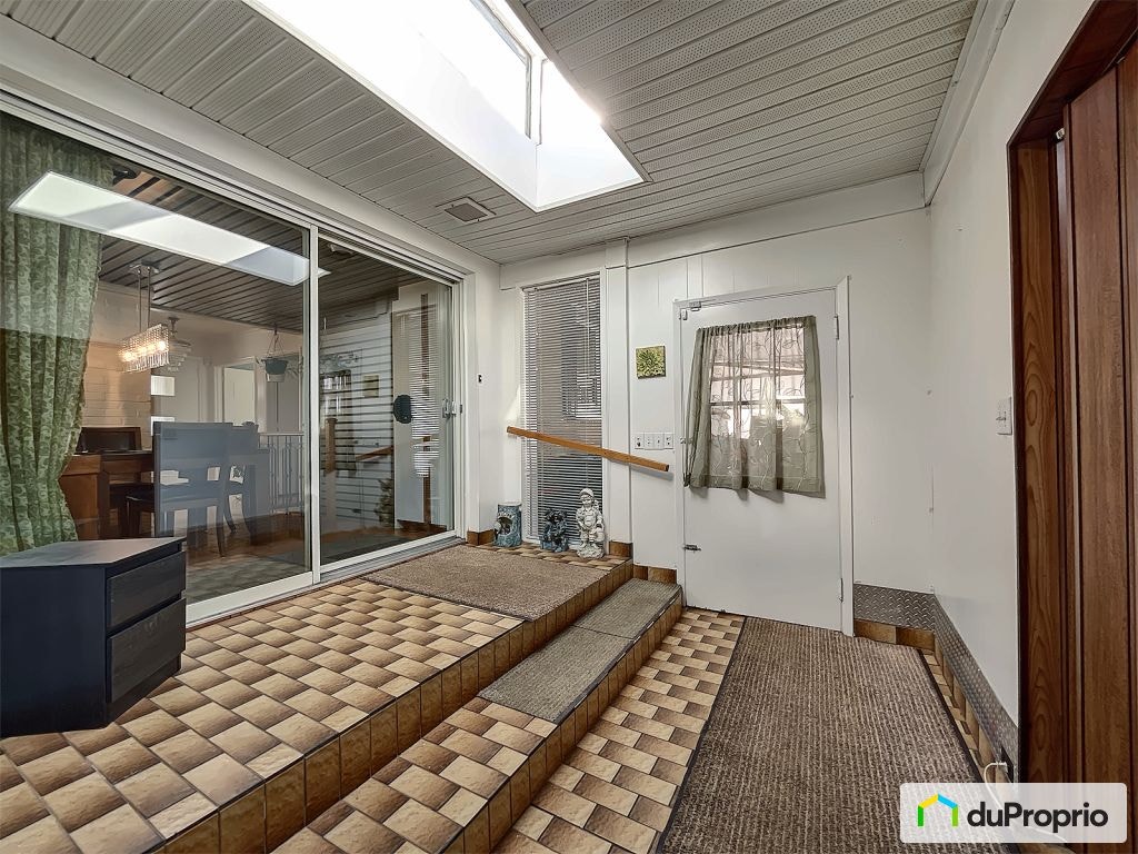 $686,000 - Bungalow for sale in Ste-Foy — photo 3