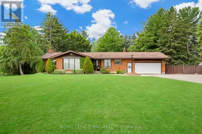 Welcome to 1310 Four Mile Creek Rd. in beautiful Niagara-on-the-Lake! Settle into a Muskoka chair al...