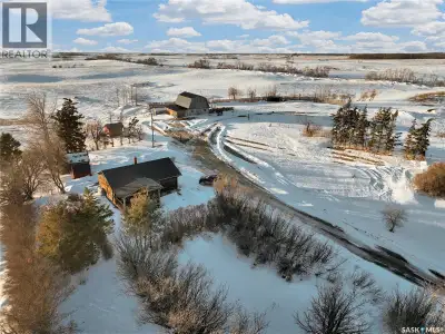 Stop skipping sunsets & sunrises in Sask. The ultimate Sk Acreage package is available in the RM of...