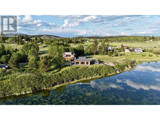 5460 CARLSON ROAD 100 Mile House, British Columbia in Houses for Sale in 100 Mile House
