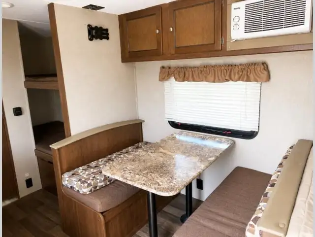 2017 Keystone RV Hideout Single Axle 175LHS in Travel Trailers & Campers in Woodstock - Image 6