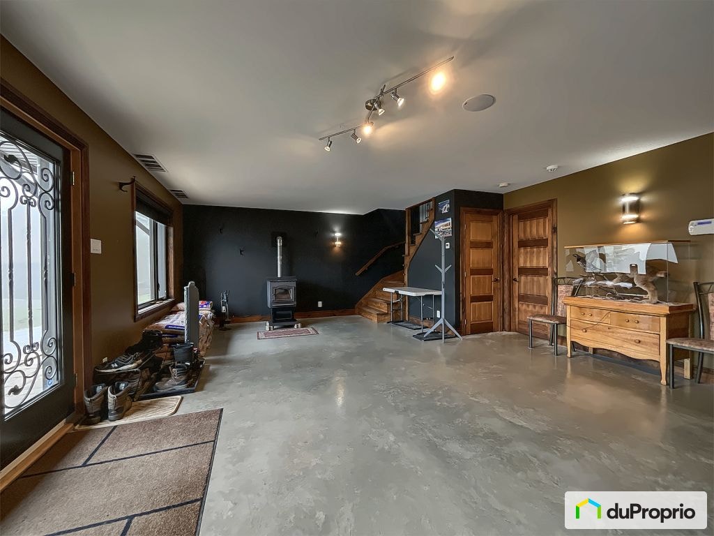 $1,150,000 - 1 1/2 Storey for sale in Baie-St-Paul — photo 3