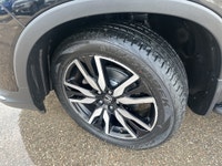 New Arrival! Drive home comfort, space, and reliability in this 2019 Honda Pilot Touring 8 Passenger... (image 3)