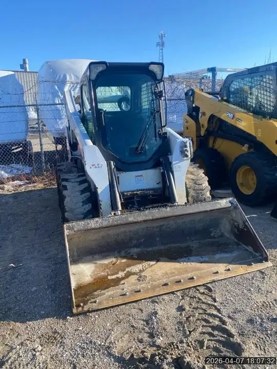 2017 BOBCAT S770 w/ Bucket FOR SALE in Heavy Equipment in Markham / York Region - Image 3