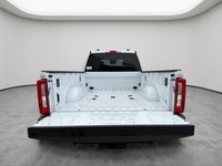 6.7L 4V OHV POWER STROKE V8 TURBO DIESEL B20 ENGINE, 410 Amp Dual Alternators, Electronic-Locking w/... (image 9)