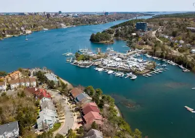 Fully furnished townhouse in Regatta Point on the Northwest Arm! One of Halifax's most coveted neigh...