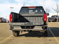 Welcome to Sherwood Buick GMC! This GMC Sierra 1500 boasts a Gas V8 5.3L/325 engine powering this Au... (image 8)