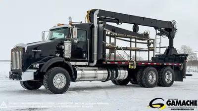 Heavy truck - # STOCK: C-36595 2014 KENWORTH T800 CAMION GRUE POUR COFFRAGES 2014 KENWORTH T800 CRAN...