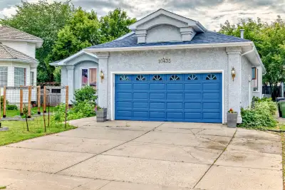 OPEN HOUSE SUNDAY 1-4 PM 10435-175A Ave NW Welcome to this beautiful and spacious bungalow located i...