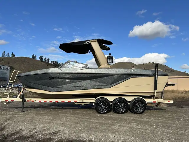 2025 Nautique Super Air G25 in Powerboats & Motorboats in St. Albert - Image 2