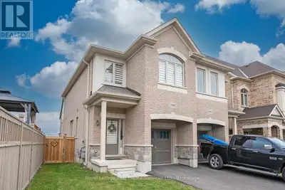 Stunning Semi-Detached in Highly Sought After Alton Village West! Nestled on a quiet street with a b...