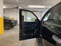 See Dealer Website for Details. Engine: V6 Cylinder Engine (image 9)