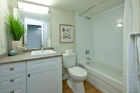 Realstar's Lyndon Place Apartments is ideally located near public transit routes and the QEW. This f... (image 8)