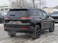 This Jeep Grand Cherokee has a strong Regular Unleaded V-6 3.6 L/220 engine powering this Automatic... (image 7)