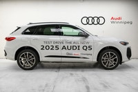 This Audi Q5 boasts a Intercooled Turbo Gas/Electric I-4 2.0 L/121 engine powering this Automatic tr... (image 3)