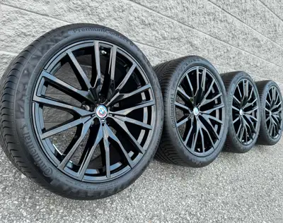 Continental Premium Contact 6 Summer Tires and original 22 inch BMW X5 / X6 "Style 742M" Staggered G...