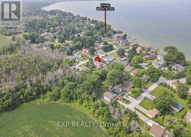 10 MELLON AVE Georgina, Ontario in Houses for Sale in Markham / York Region - Image 3