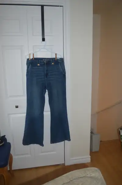Jeans Michael Kors, femme, pattes éléphant (val au-delà de 100$), View more