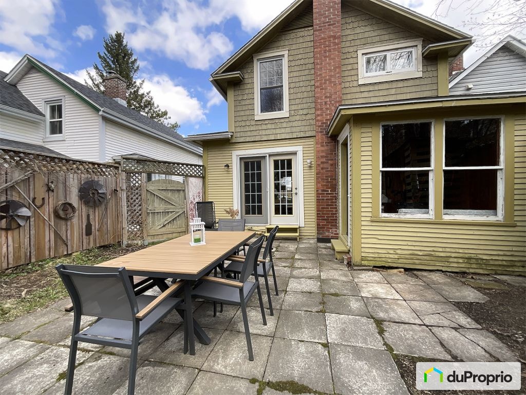 $425,000 - 2 Storey for sale in Sherbrooke (Jacques-Cartier) — photo 3