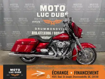 Harley-Davidson FLHX Street Glide 2012 45 076 KM MOTO CANADIENNE ALARME MOTEUR 103 PO CUBE GUIDON SU...