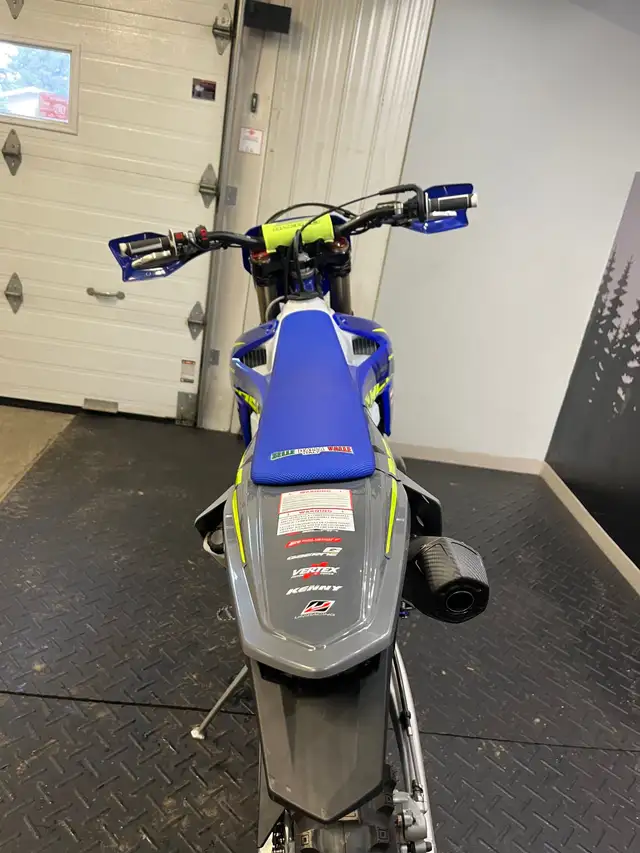 2025 SHERCO SE 250 FACTORY 2T MOTO NEUVE 0 KM AUBAINE FIN DE SAI in Other in Lac-Saint-Jean - Image 6