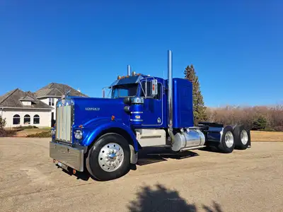 This item(s) are selling by Online Timed Auction Complete Dispersal Auction for Joe & Angie Knobloch...