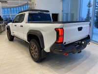 *Vehicle history form conveniently located in vehicle photos. AMVIC LICENSED DEALER ... Engine: Inte... (image 4)