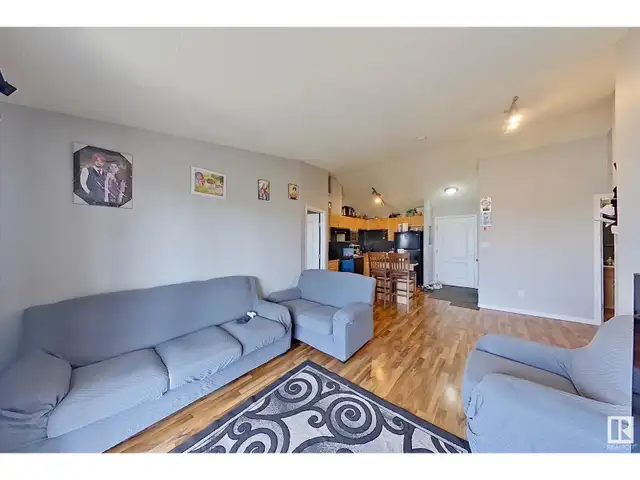 #418 3425 19 ST NW Edmonton, Alberta62864759137794121