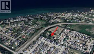Prime multi-family development opportunity on Lakeshore Drive in Sylvan Lake! This 2.46-acre parcel...