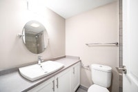 Virtual Open House: Please view our available units by clicking on the virtual tour below. Large, ne... (image 6)