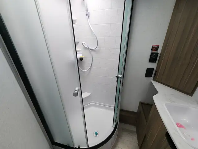 2025 Forest River Salem Cruise Lite 24VIEW in Travel Trailers & Campers in North Bay - Image 8