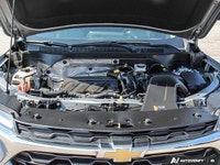 This Chevrolet Trax LT comes equipped with Remote Start, Wireless Apple CarPlay & Android Auto, Heat... (image 9)