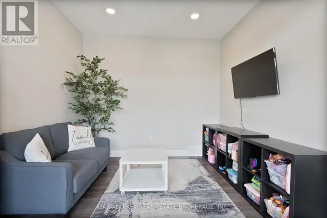 25 HARDY COURT Lucan Biddulph (Lucan), Ontario in Houses for Sale in Grand Bend - Image 25