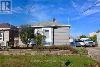 86 ARGYLE CRESCENT St. Catharines (E. Chester), Ontario