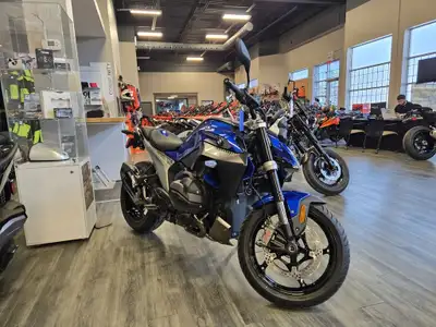 2026 BMW R 1300 R Exclusive Stylish bendmaster The R 1300 R is your must-have Roadster if you care a...
