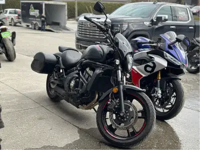KAWASAKI VULCAN S CAFE 650 ABS 2024 12,950km Saccoches Déflecteur Financement et reprise d’échange p...