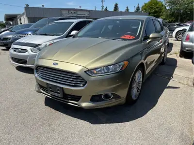 LOW MILEAGE!! LEATHER INTERIOR, HEATED SEATS, SUNROOF, DUAL CLIMATE CONTROL, TOUCH SCREEN CONTROLS,...