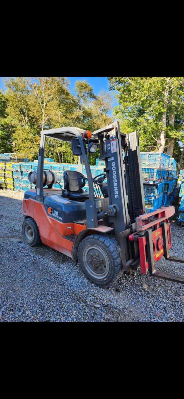 Used Goodsense Forklift 2023 6000 lb Propane in Other in Yarmouth