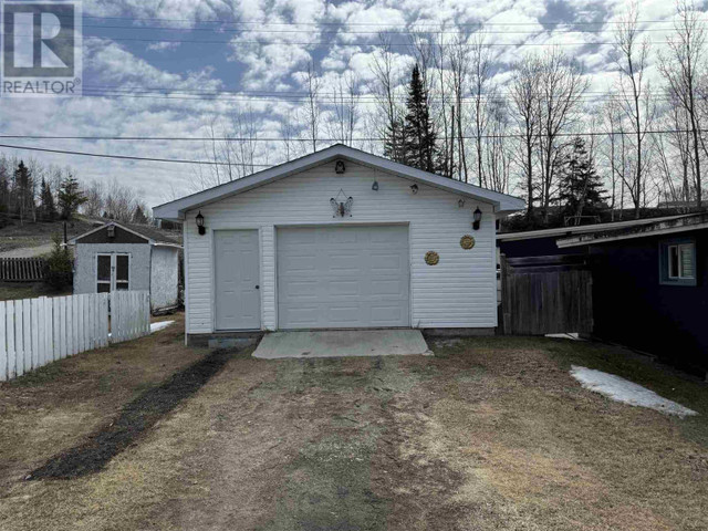 19 Wendego ST Manitouwadge, Ontario in Houses for Sale in Thunder Bay - Image 4