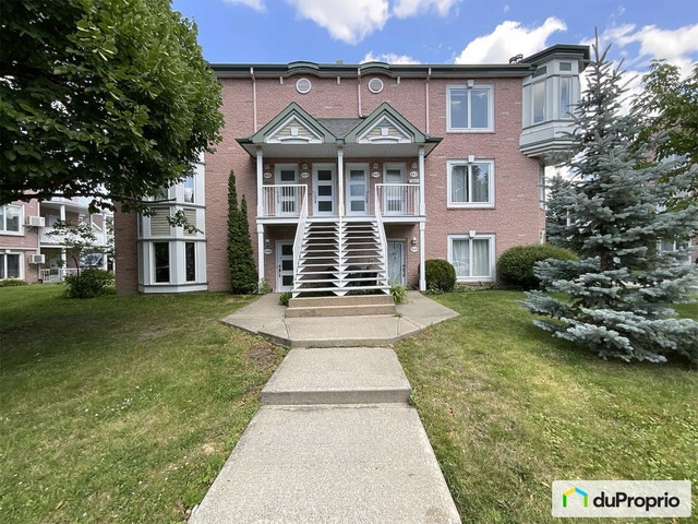 $399,900 - Condominium for sale in Mont-St-Hilaire — photo 1