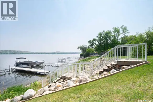 49 Taylor STREET Katepwa Beach, Saskatchewan in Houses for Sale in Regina - Image 39