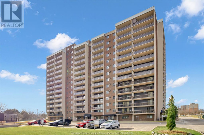 9099 RIVERSIDE DRIVE East Unit W305 Windsor, Ontario Condos for Sale