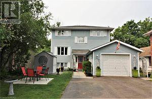 32 HEAD ST Kawartha Lakes, Ontario in Houses for Sale in Kawartha Lakes - Image 2